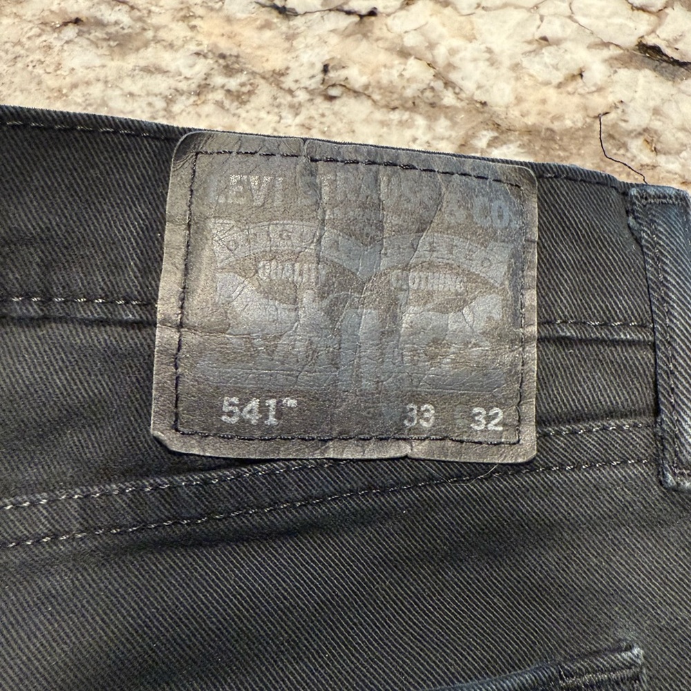 Levi's Black Straight Jeans Classic Style - Picture 2 of 3